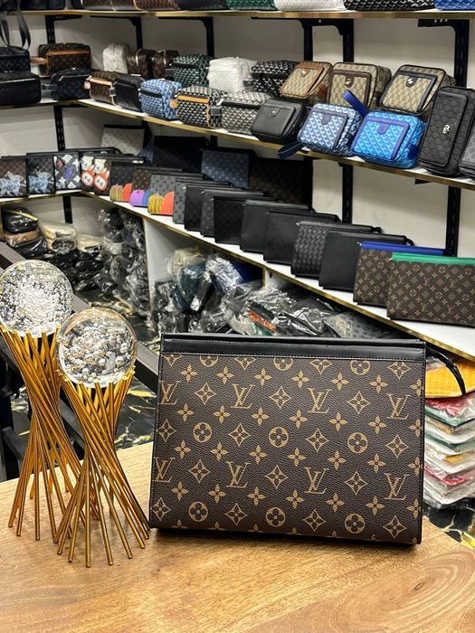 Мъжка чанта клъч различни модели