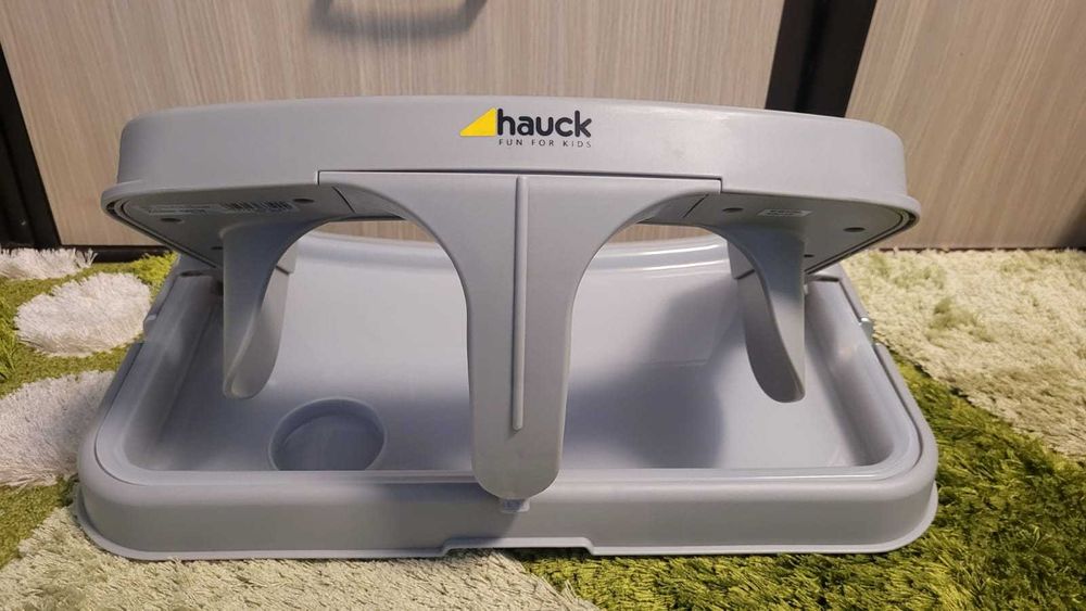 Masa pentru bebelusi