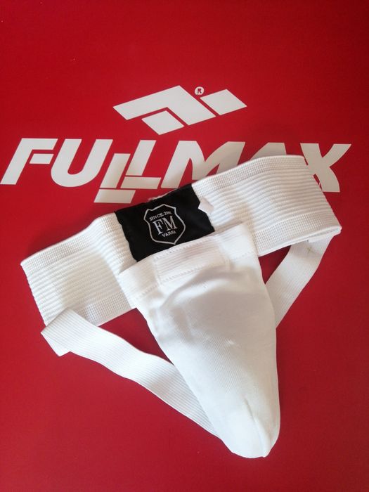 Протектори за карате (глава, ръце, слабините, крака)