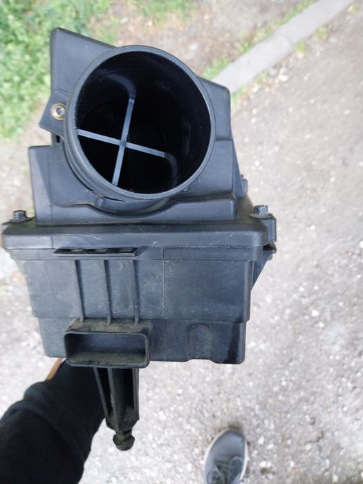 Форд фокус кутия за фъздушен филтър