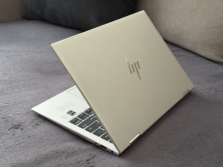 13.3’FHD+IPS Touch/Hp Elitebook x360 830 G9/i5-1235u/16GB DDR5/512
