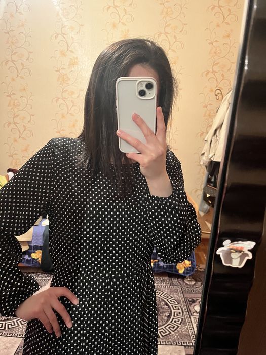 Женская одежда платья