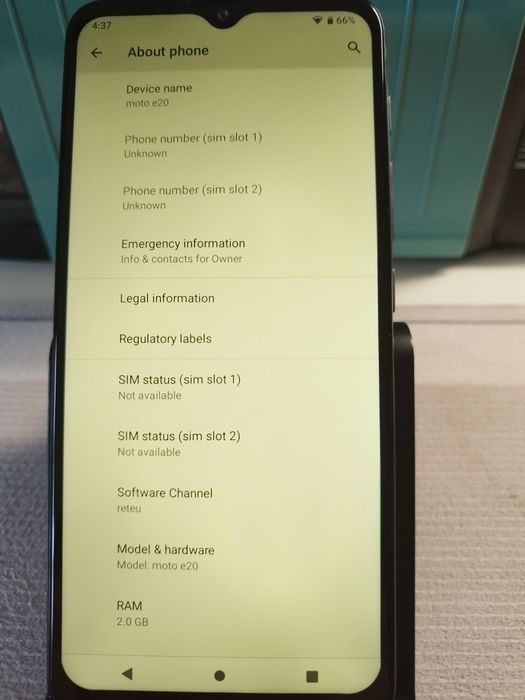 Telefon mobil Motorola E20