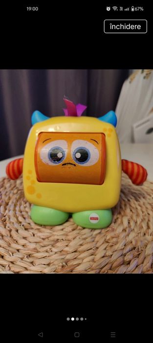 Jucărie expresii faciale cu sunete