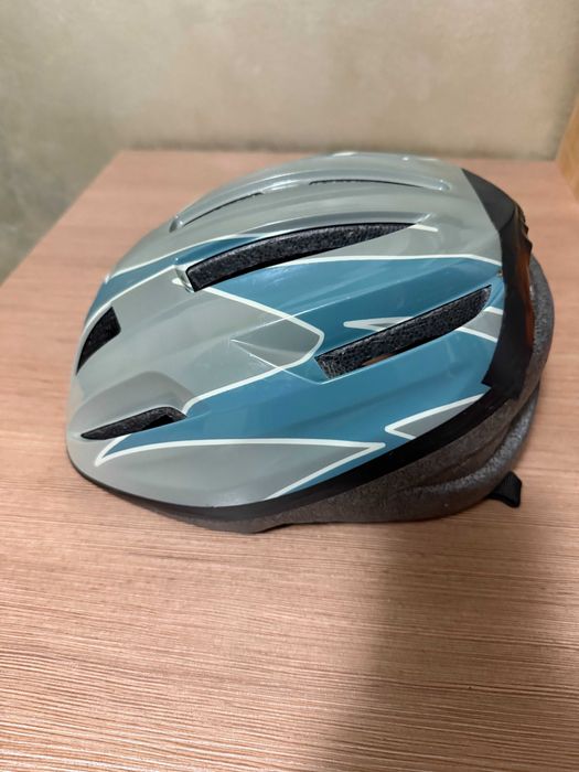 Casca bicicleta folosita de doua ori