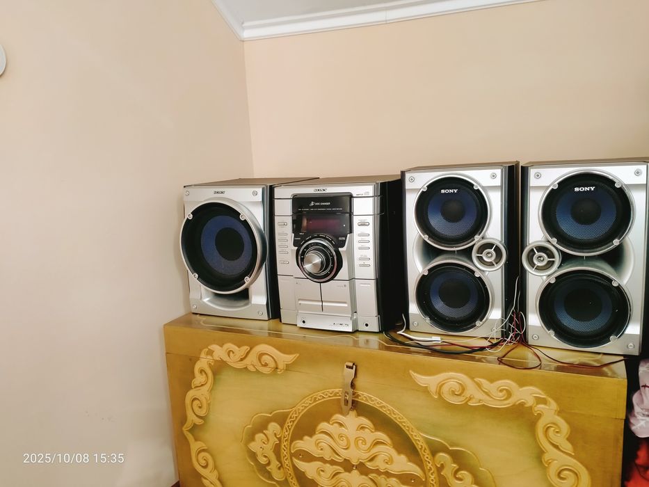 Музыкальный центр SONY