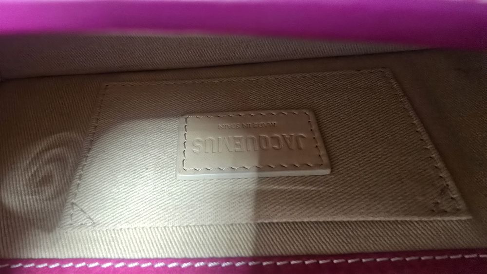 Jaquemus Chiquito small,pink,suede,ca noua,cu saculet,purtata 1 data