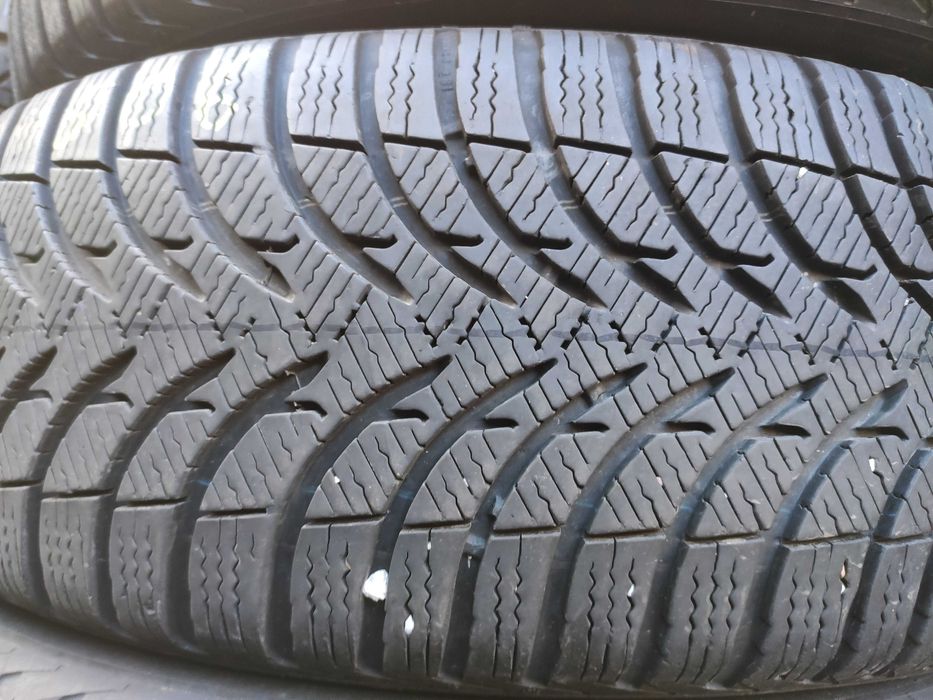 4бр Зимни гуми 225 60 16 - Michelin