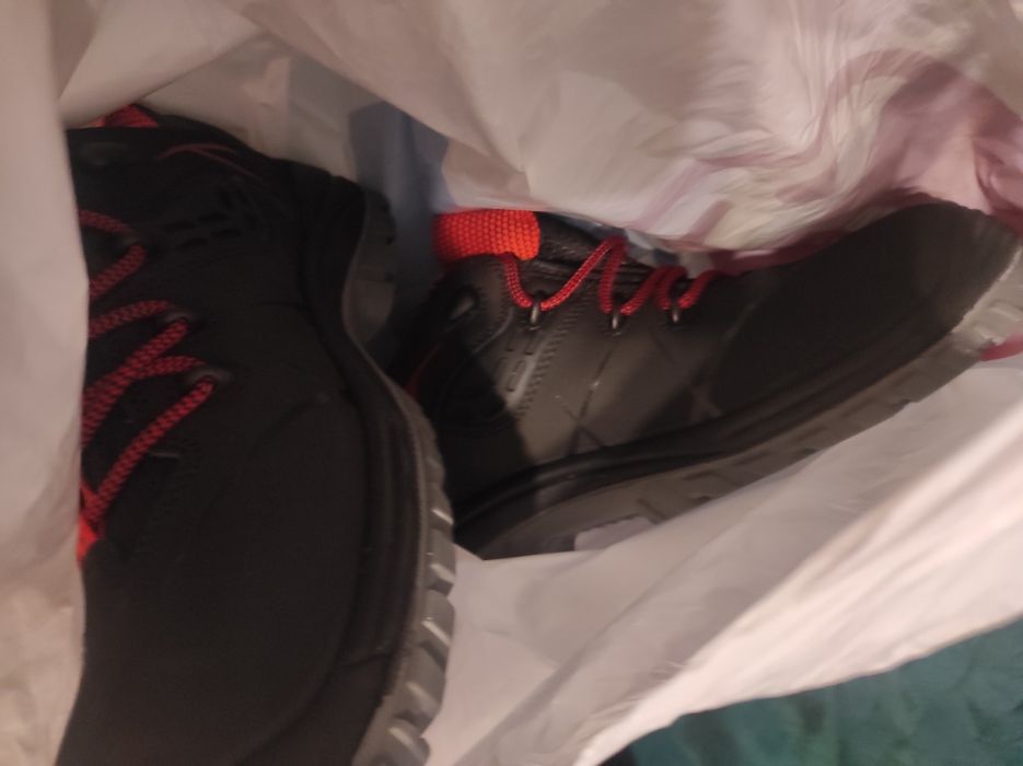 Salopetă+bocanci 43