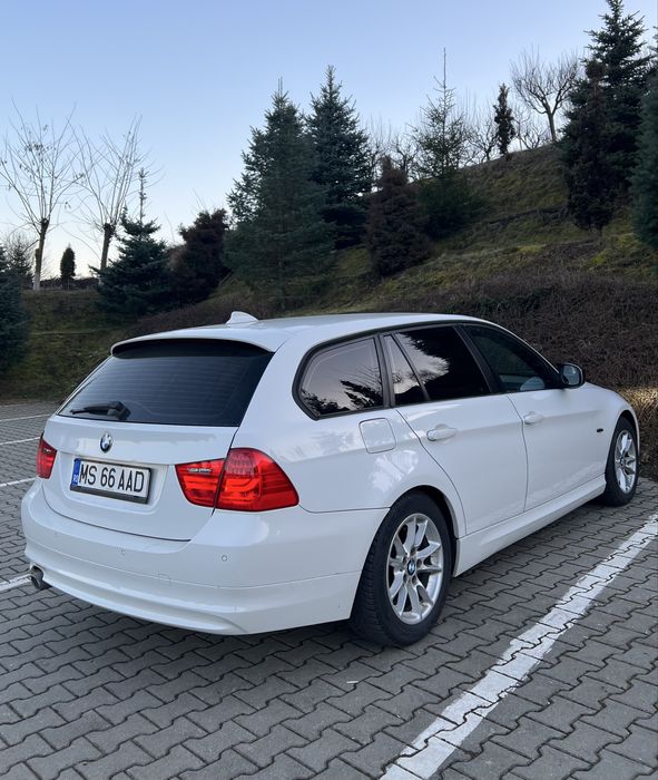 BMW 320D E91 / Facelift / Euro 5 / Alpinweiss 3