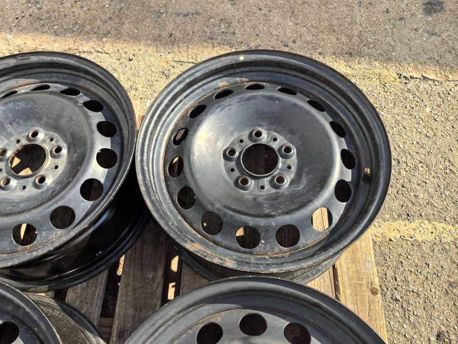 17 цола 5 х 120 мм БМВ Х1 / Е90 / Ф30 и други - 7,5 Инча / ЕТ 34