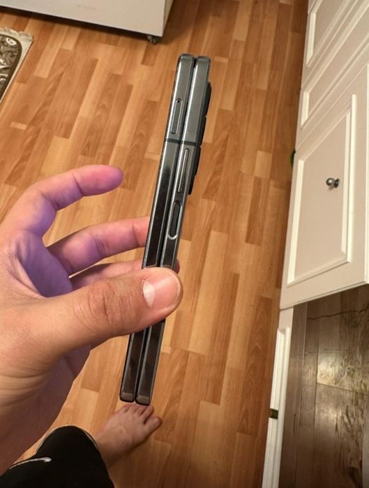 Samsung Z Fold 4