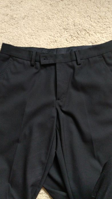 Pantaloni stofa Zara Man 30 in talie. Negri