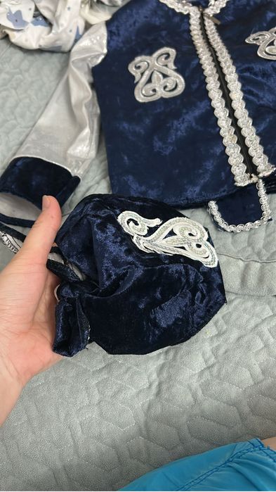 Продам национальный костюм