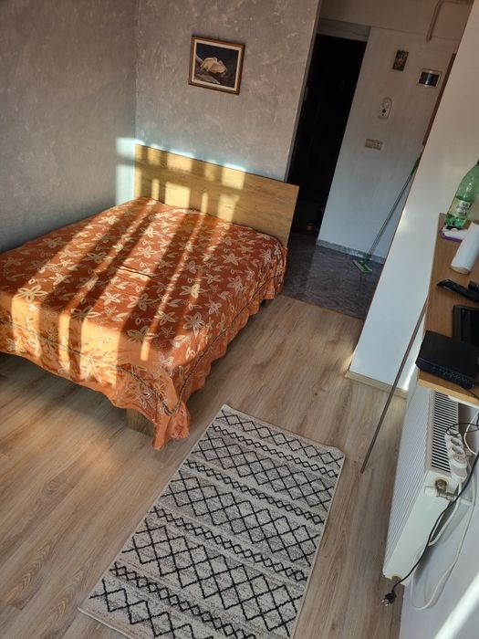 garsoniera de închiriat  în bloc nou în zona Obor (Focșani)