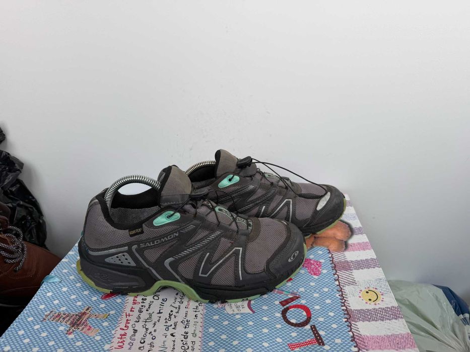 Salomon GORE-TEX''оригинални мъжки маратонки 42 номер
