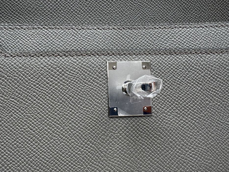 Hermès Kelly Dépêches 25 Epsom Etain, нова, пълен комплект