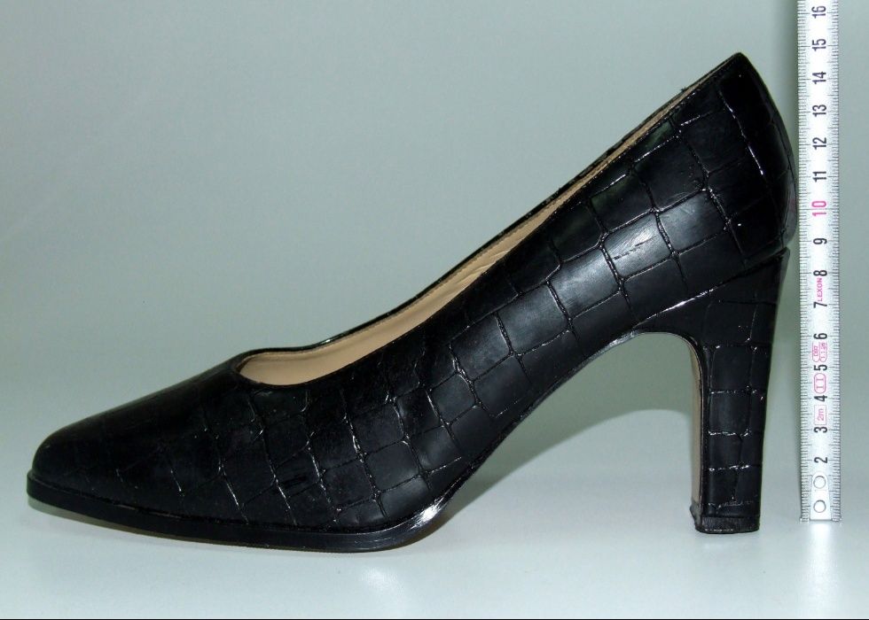 Pantofi dama Versani, piele eco crocodil, mas. 40, toc 7 cm, ca noi !