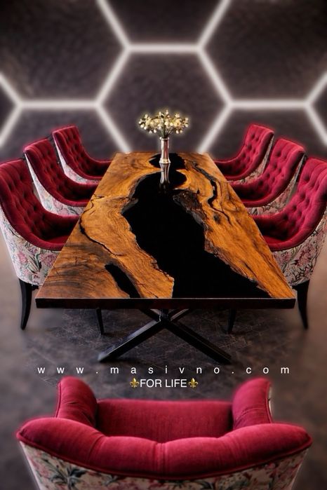 Дървена Маса с Епоксидна Смола