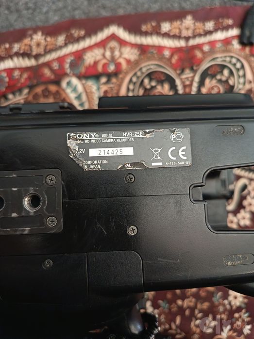 Видео камера SONY HVR-Z5E
