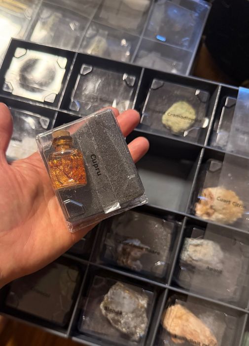 Colectia Mineralele Pamantului 80/80 completa (cutii individuale + revistele aferente)