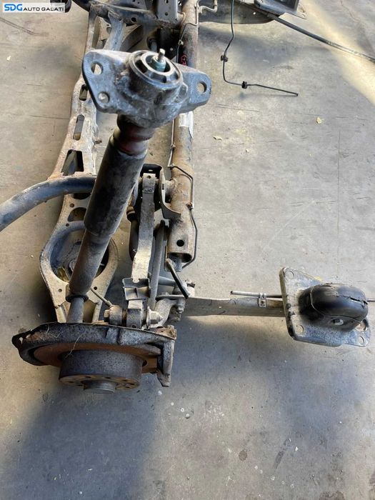 Punte Spate cu Fuzeta Fuzete si Rulment Rulmenti Stanga Dreapta Volkswagen Golf Plus 2004 - 2013 [2739] [2740] [2741]