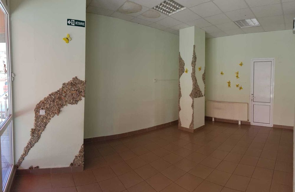 Inchiriez spatiu comercial Exercitiu