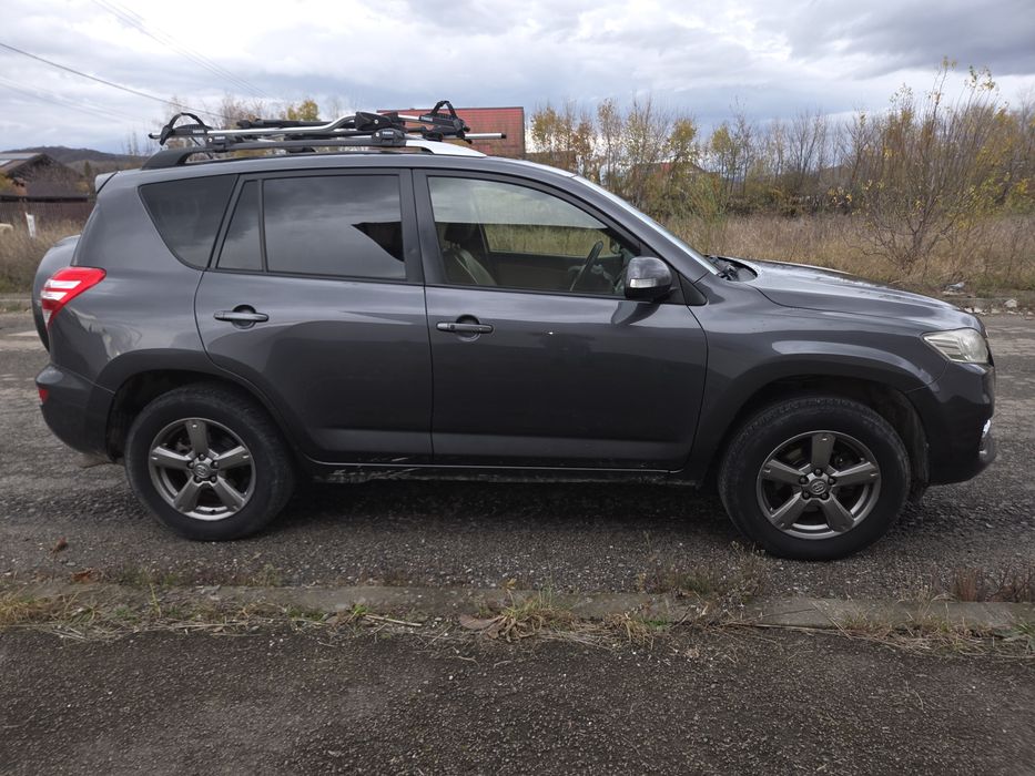 TOYOTA  RAV 4 Benzina