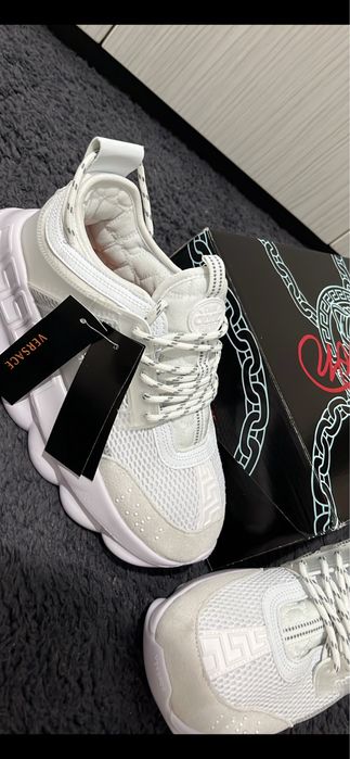 Versace Chain Reaction