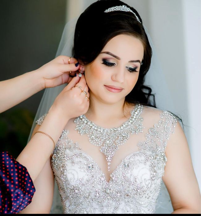 Продаю свадеюное платье