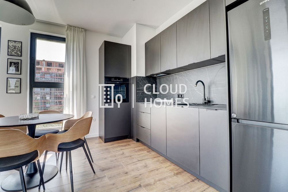 Дава се под наем Четиристаен апартамент в София, Полигона - 130 кв.м за 1100 € - Снимка #2