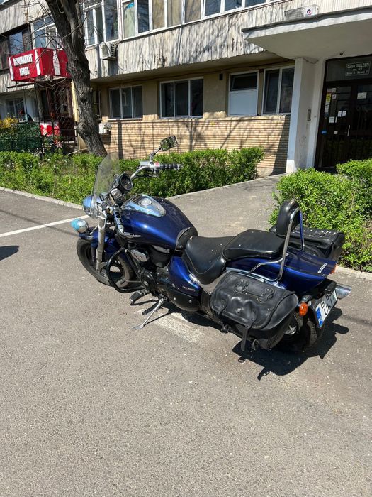 Suzuki intruder m800