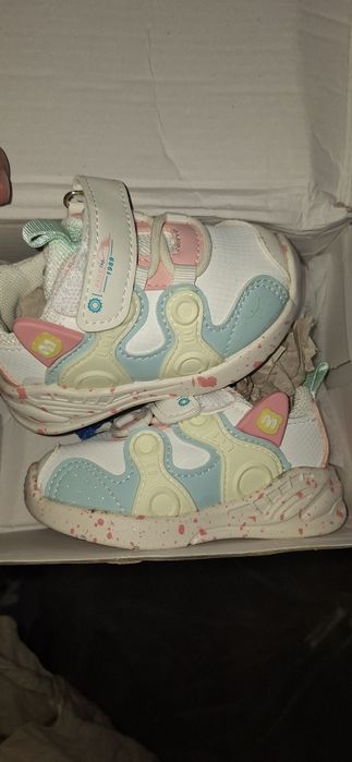 Кросовочки на первый шаг