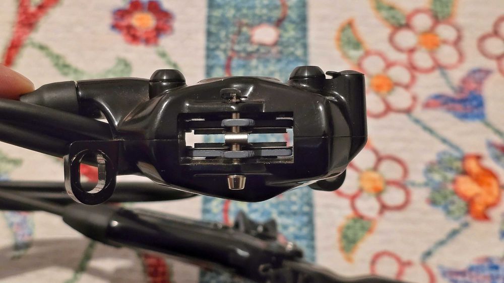 Vand set frane hidraulice SRAM Level Ultimate Stealth 2P Black