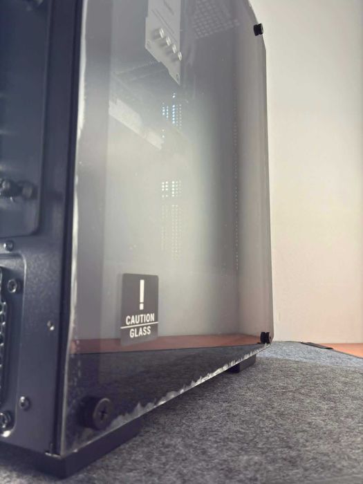 Геймърски компютър Ryzen 7 3700X RX 9060 XT 8GB, 32 RAM DDR4, 1TB Гаранция