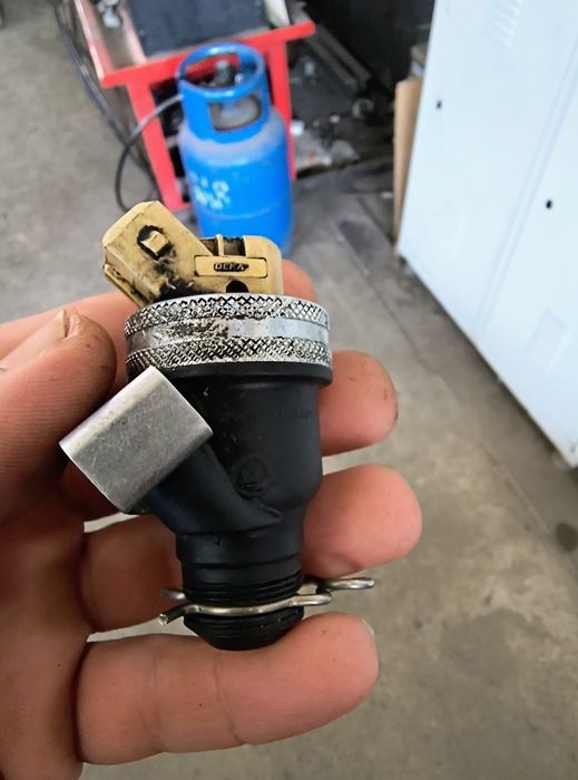 Инжектори за газов инжекцион течна фаза Vialle