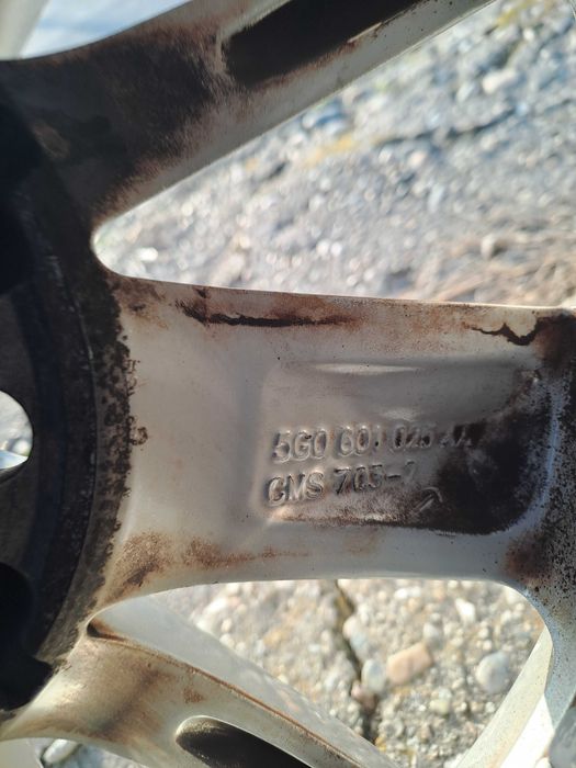 Гуми с джанти dot25