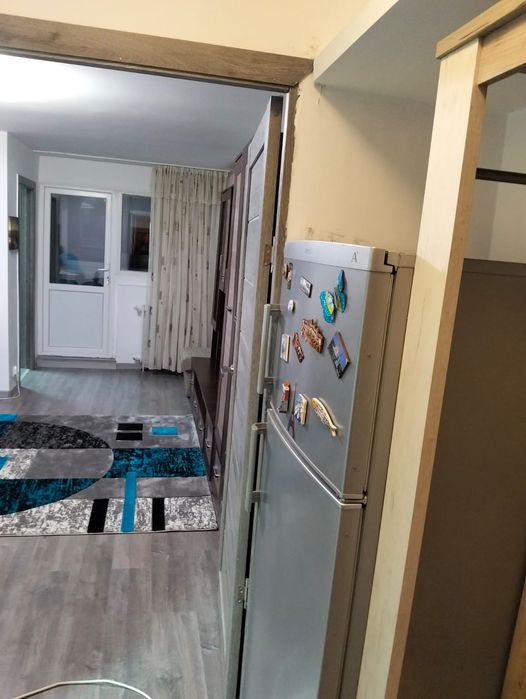 Inchiriez garsoniera