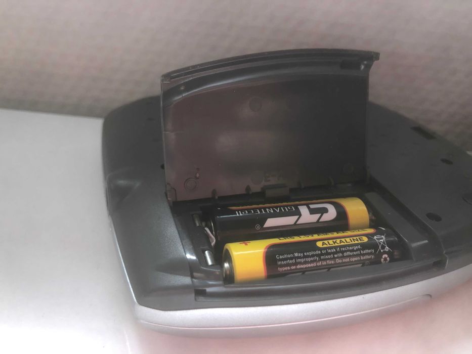 Дискмен sony  discman D-191