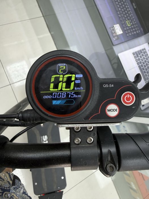 Zap Amanet Vitan - Trotineta Electrica - SXT Ultimate Pro