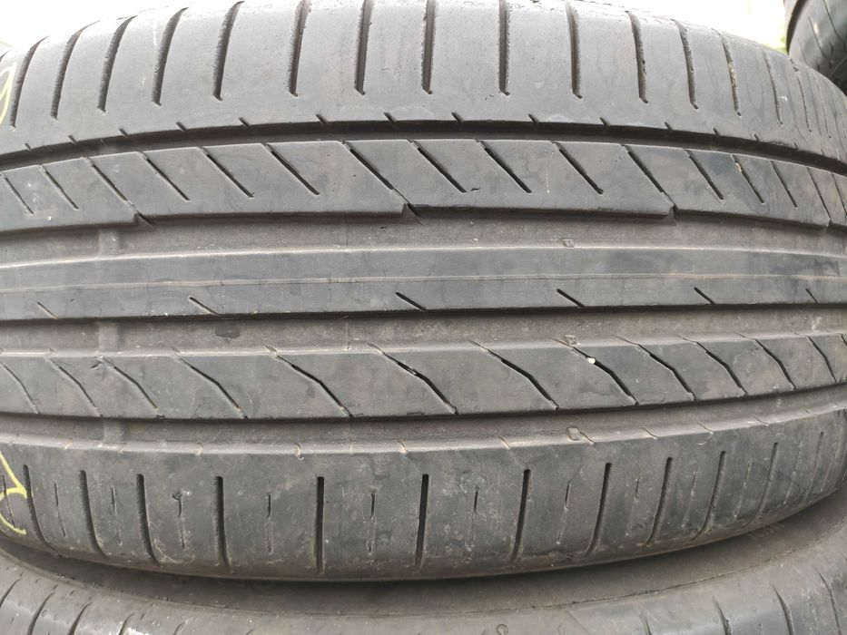 2бр Летни гуми 235 45 19 - Continental