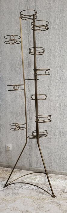 Стойка для цветов