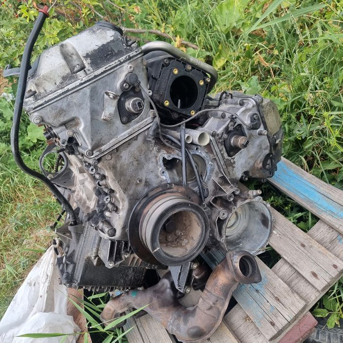 Двигатель  на бмв м62 б44