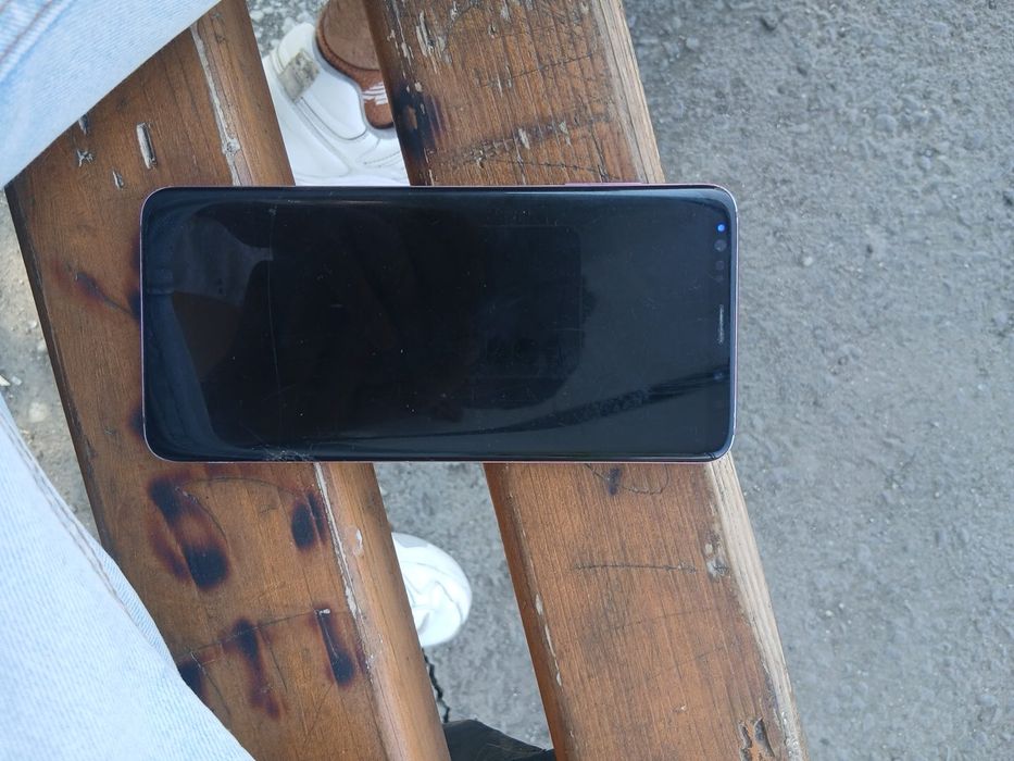 Vand Samsung S9+
