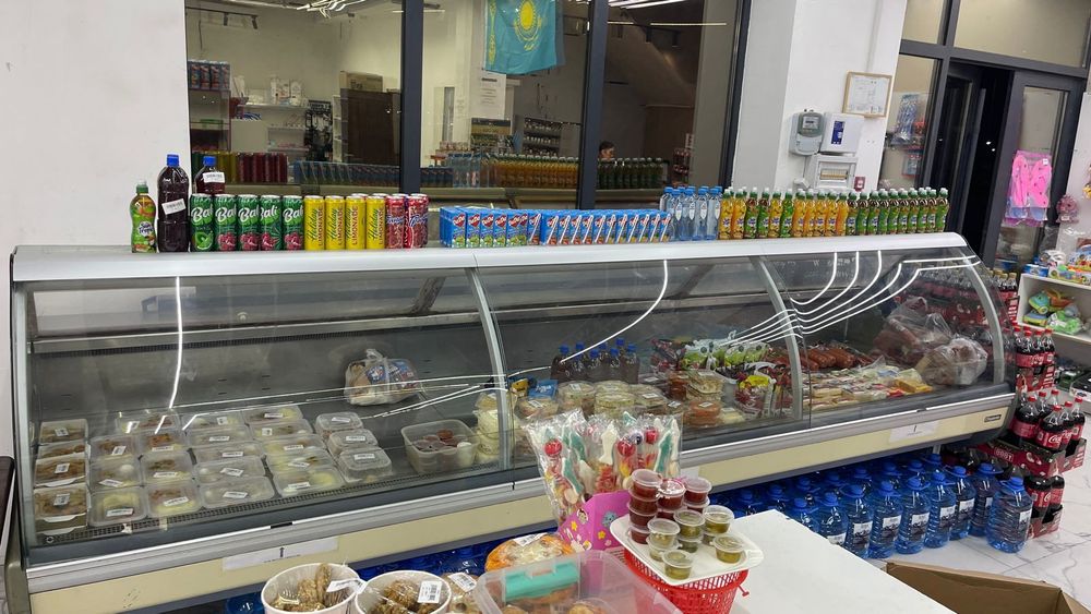 Холодильник Витренной 3м