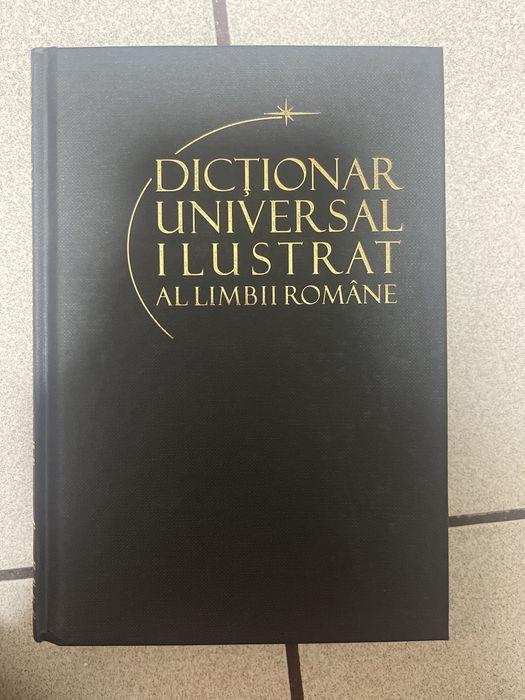 Vand tot setul de dictionare de limba romana /12