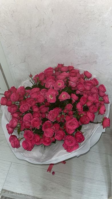 Срочно продам цветы,51 роза