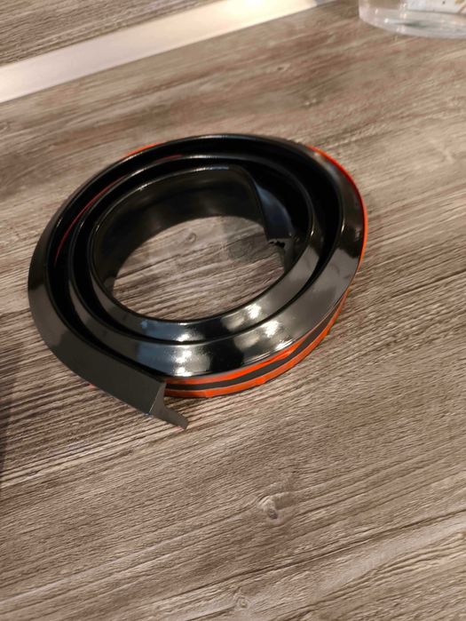 Универсален лип спойлер за багажник