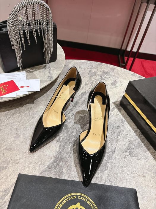 Pantofi Christian Louboutin, Premium