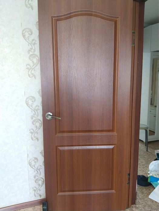 Продам межкомнатные двери